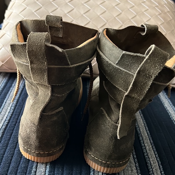 Cinzia Araia Kids, beautiful green boots, very good condition. - Picture 6 of 6